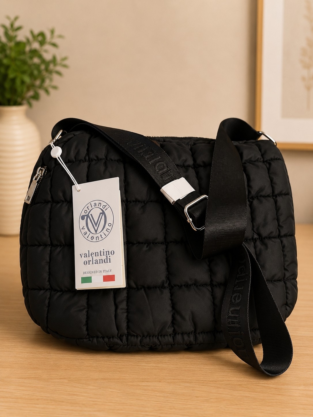 💖 Valentino Orlandi Black Quilted Crossbody Bag – New With Tags 💖 - Picture 3 of 4